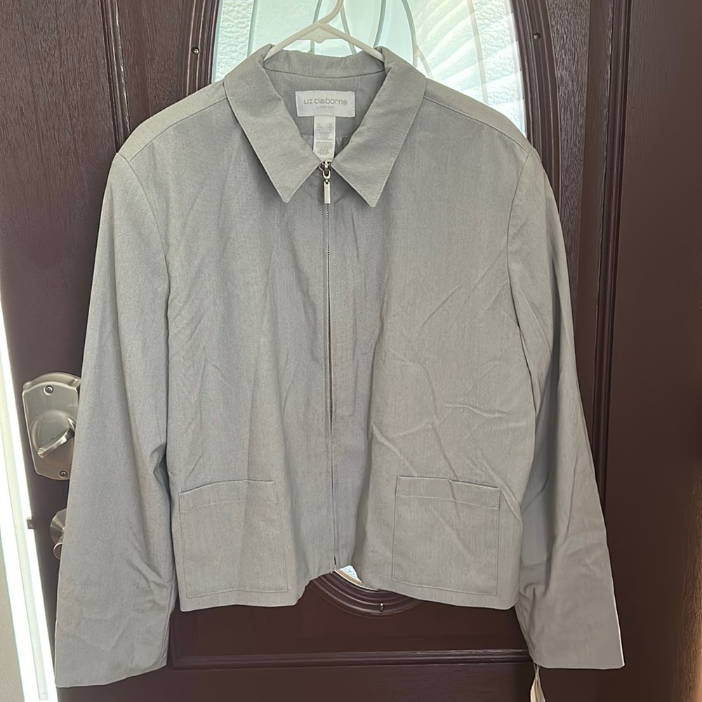 Never warm for Liz Claiborne sports coat for women size extra large